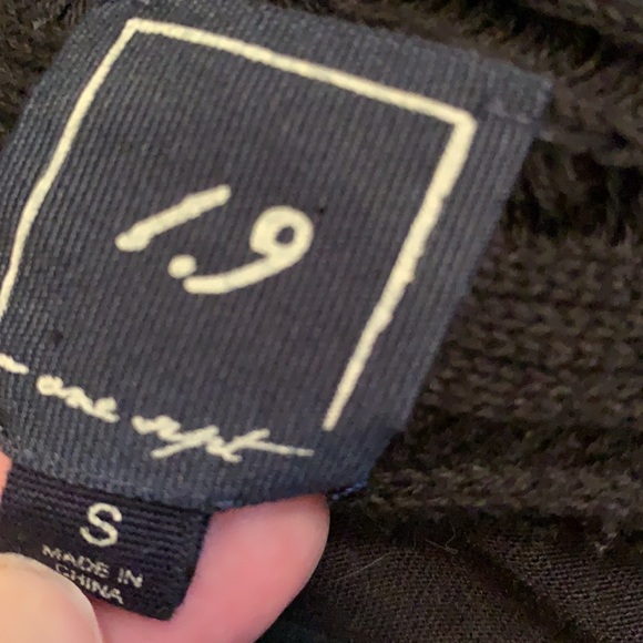 Anthropologie top - Picture 9 of 9